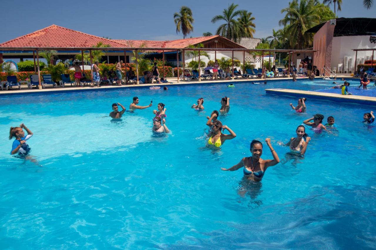 Qualton Club Ixtapa All Inclusive Ixtapa (Guerrero) Exterior foto